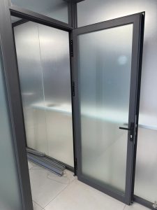 Thu Mua Cửa Cũ Giá Cao