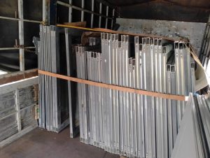 thu mua cửa nhôm giá cao thu mua cửa nhôm giá cao